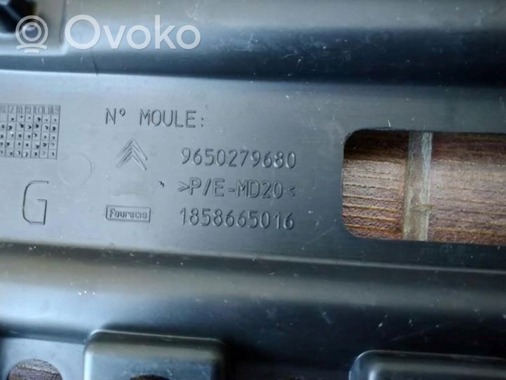 Citroen C5 Etupuskurin kannake 9650279680