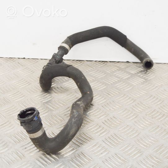 Mercedes-Benz C W205 Tubo flessibile del liquido di raffreddamento del motore A2058301902