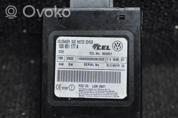 Volkswagen Eos Citu veidu instrumenti 1Q0951177A