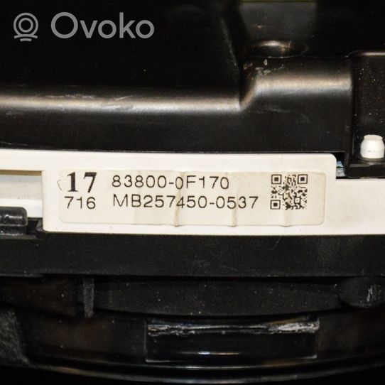 Toyota Verso Licznik / Prędkościomierz 838000F170