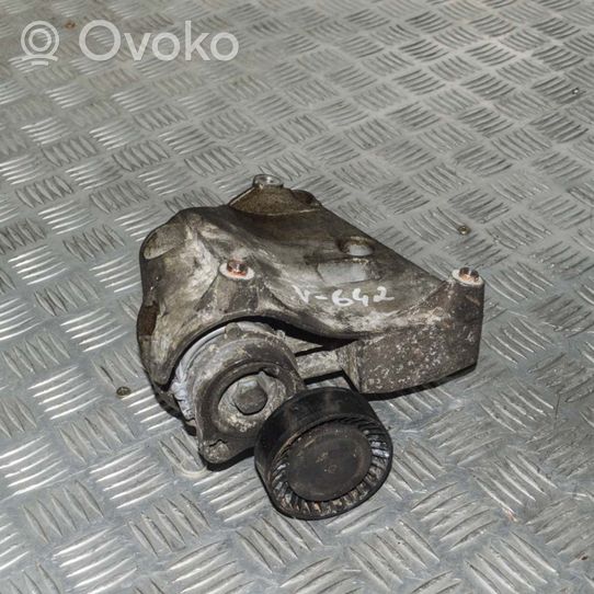 BMW X3 E83 Altra parte del vano motore 7512556