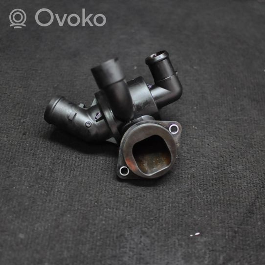 Volkswagen PASSAT B7 Thermostat housing 03L121111AE