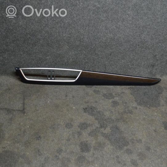 Mercedes-Benz C W204 Rivestimento del vano portaoggetti del cruscotto A2046801471