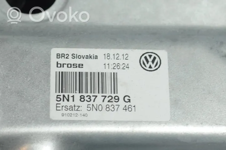 Volkswagen Tiguan Elektryczny podnośnik szyby drzwi przednich 5N1837729G