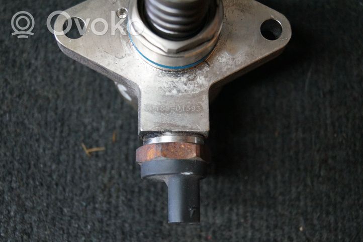 Audi A8 S8 D4 4H Pompe d'injection de carburant à haute pression 06J127025F