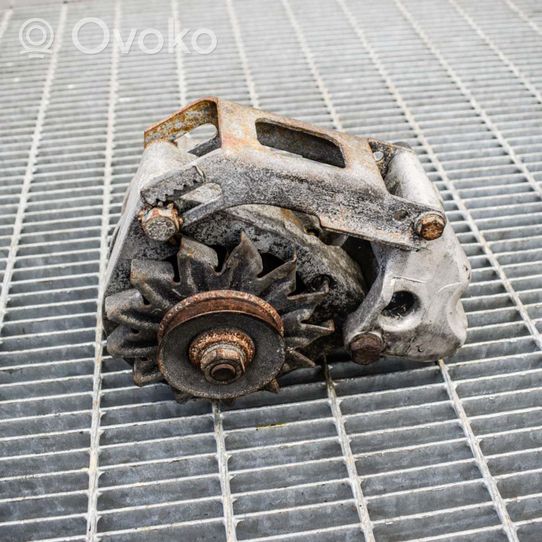 Mercedes-Benz S W116 Generatore/alternatore 1161551135