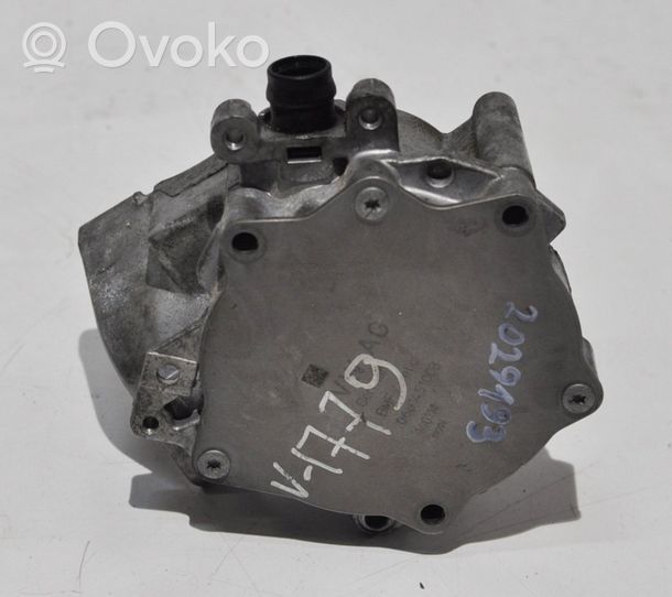 Audi A3 S3 8V Alipainepumppu 06L145100B