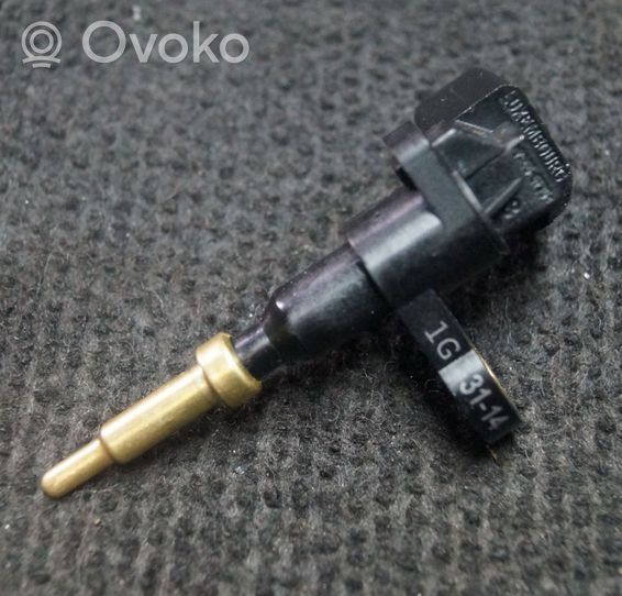 Volkswagen PASSAT CC Sensore temperatura del liquido di raffreddamento 04E919501B