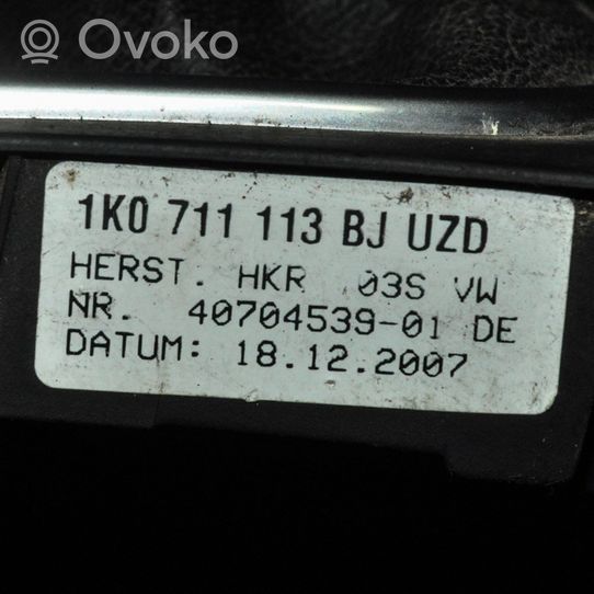 Volkswagen Golf V Vaihteenvalitsimen kehys verhoilu muovia 1K0711113BJ