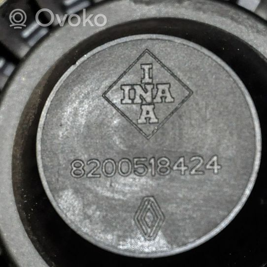 Nissan Qashqai Inne części komory silnika 8200518424