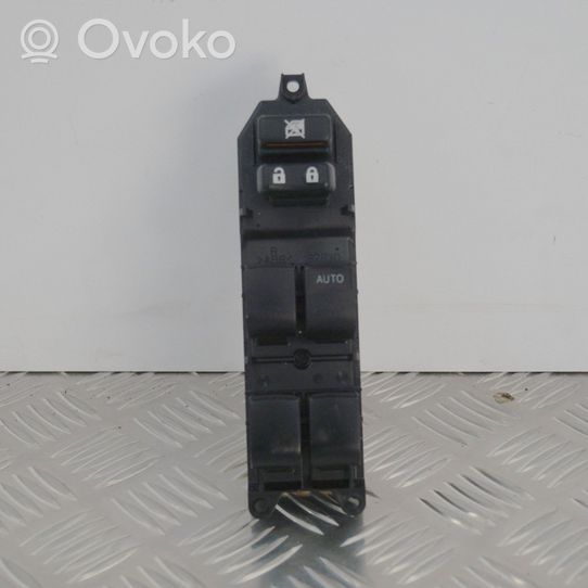 Toyota Verso-S Electric window control switch 192830