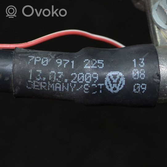 Volkswagen Touareg II Câble négatif masse batterie 7P0971225