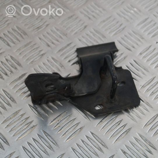 Seat Altea Kilpa variklio dangčio spynos 5P0823480