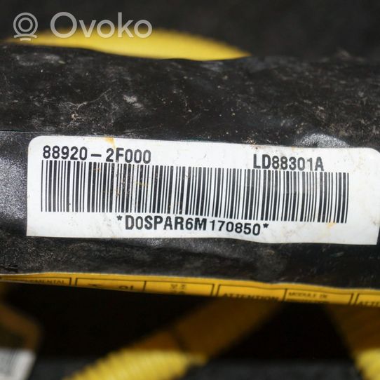 KIA Cerato Sėdynės oro pagalvė 889202F000