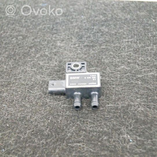 BMW X3 F25 Exhaust gas pressure sensor 8570686