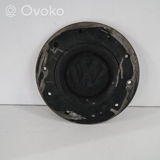 Volkswagen Transporter - Caravelle T5 R12 wheel hub/cap/trim 7H0601151C