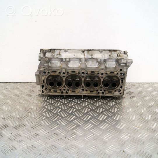 Opel Zafira B Culasse moteur X0526566