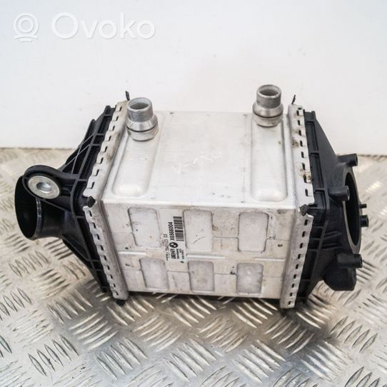 BMW 6 F12 F13 Chłodnica powietrza doładowującego / Intercooler 7843123