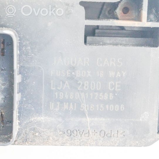 Jaguar XK8 - XKR Boîte à fusibles LJA2800CE