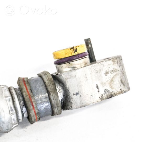 Audi A5 8T 8F Ilmastointilaitteen putki (A/C) 8K0260740C