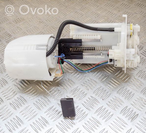 Toyota Prius (XW50) In-tank fuel pump 7702047140