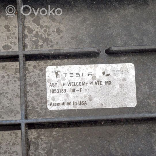 Tesla Model X Muu sisätilojen osa 105318900F