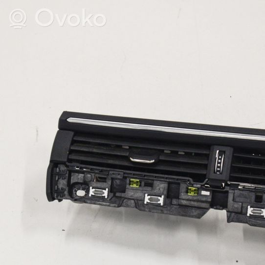 Audi A4 S4 B9 Copertura griglia di ventilazione cruscotto 8W2820902