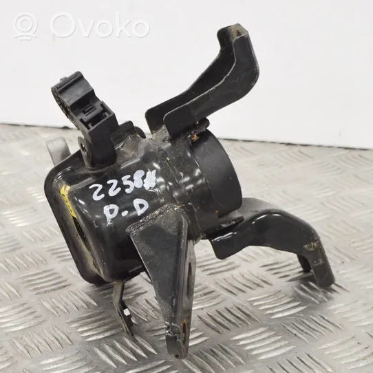 Toyota Auris E180 Engine mount bracket 