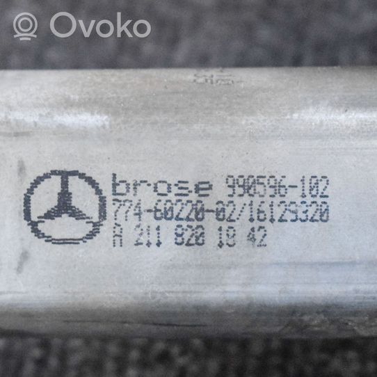 Mercedes-Benz CLC CL203 Priekinis varikliukas langų pakėlėjo A2118201842