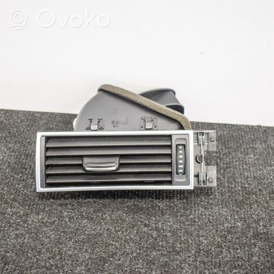 Audi A6 S6 C6 4F Lango oro grotelės 4F2820901D