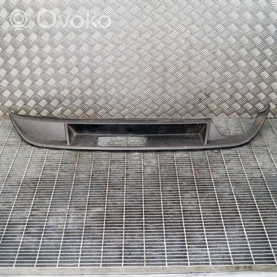 Volkswagen Golf VII Rivestimento della parte inferiore del paraurti posteriore 5GM807568D