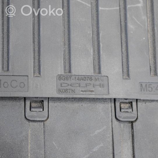 Volvo V70 Skrzynka bezpieczników / Komplet 