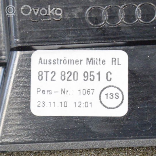 Audi A5 8T 8F Dysze / Kratki nawiewu deski rozdzielczej 8T2820951C