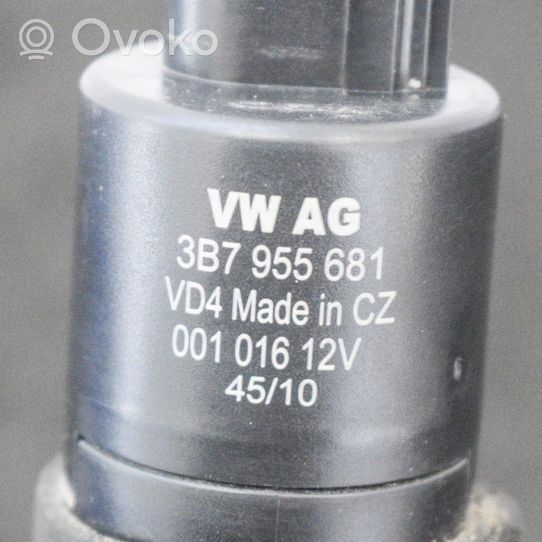 Audi A5 8T 8F Pompe de lave-glace de pare-brise 3B7955681