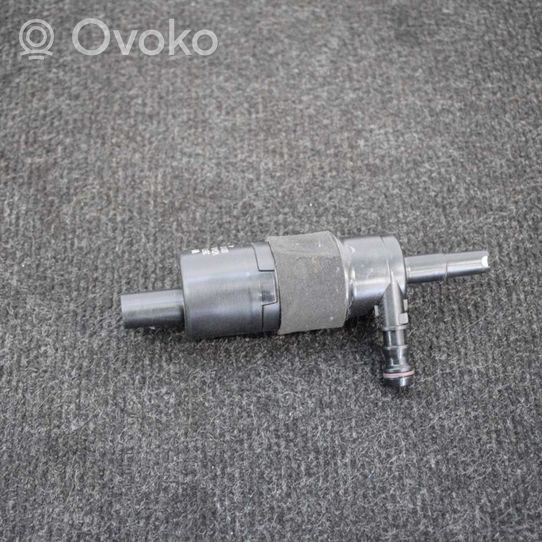 Audi A5 8T 8F Pompe de lave-glace de pare-brise 3B7955681