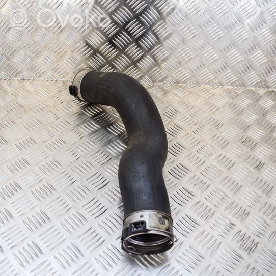 BMW 2 F22 F23 Tube d'admission de tuyau de refroidisseur intermédiaire 8513851