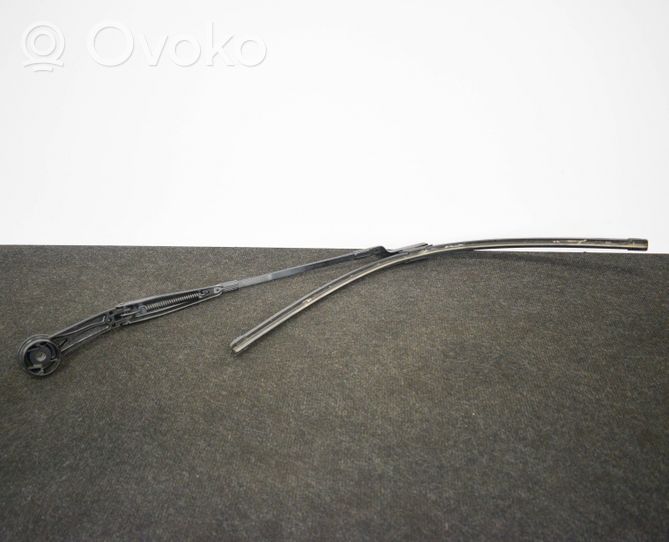 Ford Focus Windshield/front glass wiper blade 