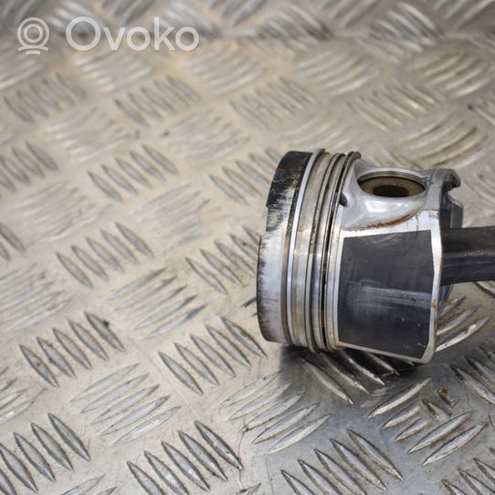 Mercedes-Benz A W168 Piston 