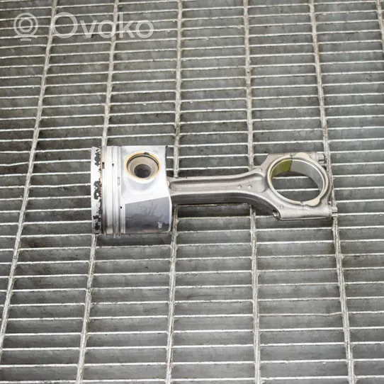 Volvo S60 Piston 3137518731430898