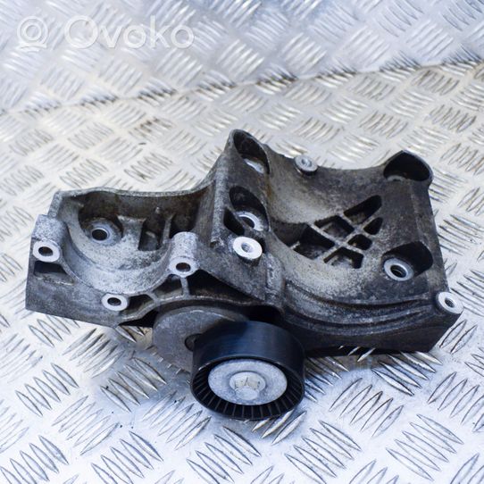 Opel Insignia A Staffa di montaggio del compressore dell’A/C 55562863