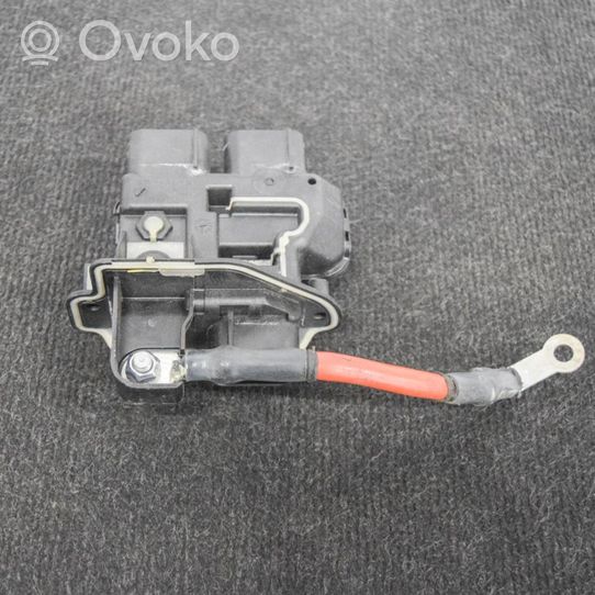 BMW X5 F15 Srovės išlyginimo rėlė 9285505