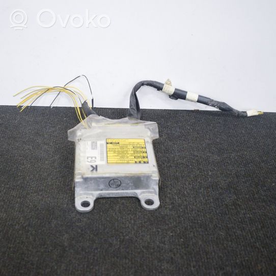 Toyota Prius (NHW20) Airbagsteuergerät 8917047390