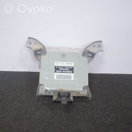 Toyota Prius (NHW20) Pavarų dėžės valdymo blokas 8953547010