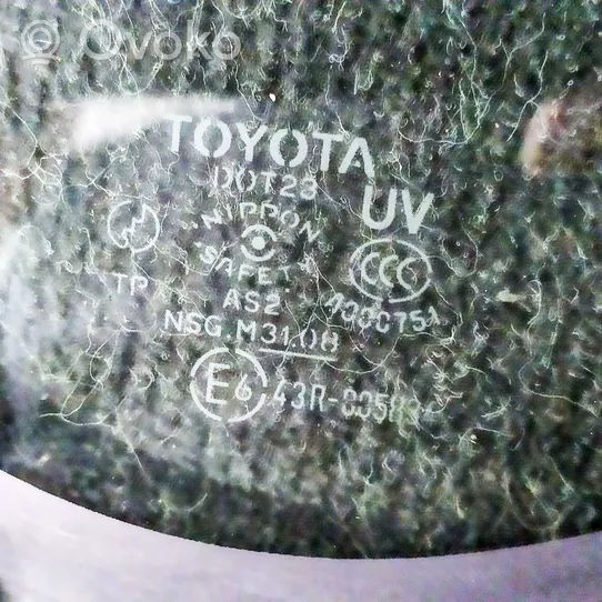 Toyota Prius (NHW20) Szyba karoseryjna tylna A000751