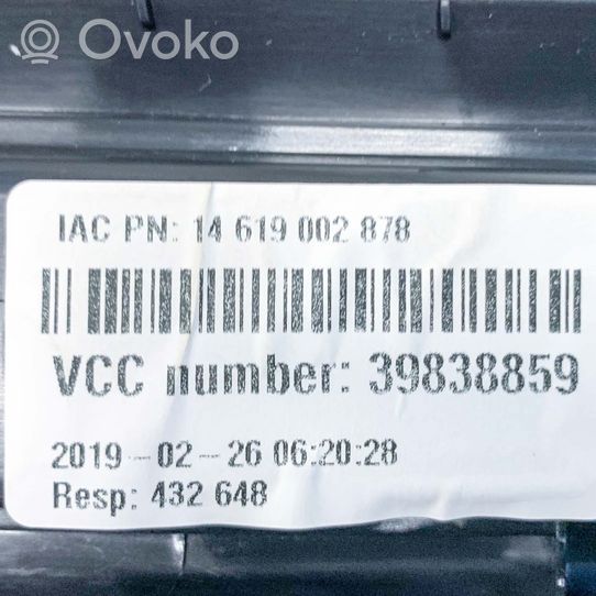 Volvo S90, V90 B-pilarin verhoilu (yläosa) 39838859