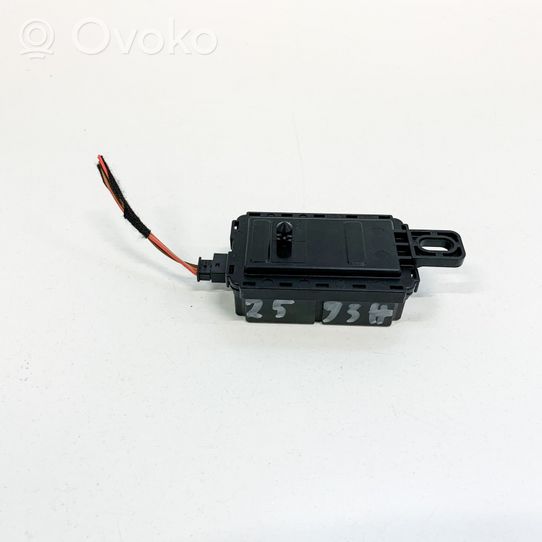 BMW X1 F48 F49 Inne wyposażenie elektryczne 6844138