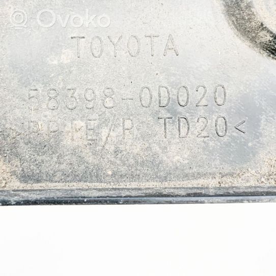 Toyota Yaris Plaque de protection de réservoir de carburant 583980D020