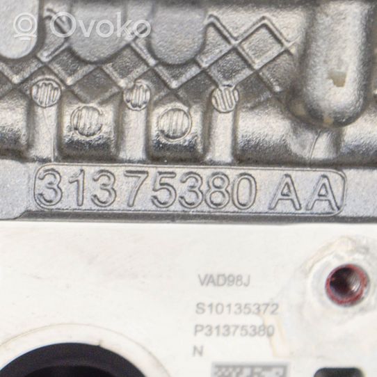Volvo XC40 Głowica silnika 31316034