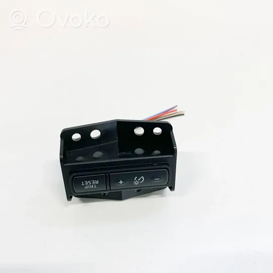 Nissan Qashqai Inne przełączniki i przyciski 