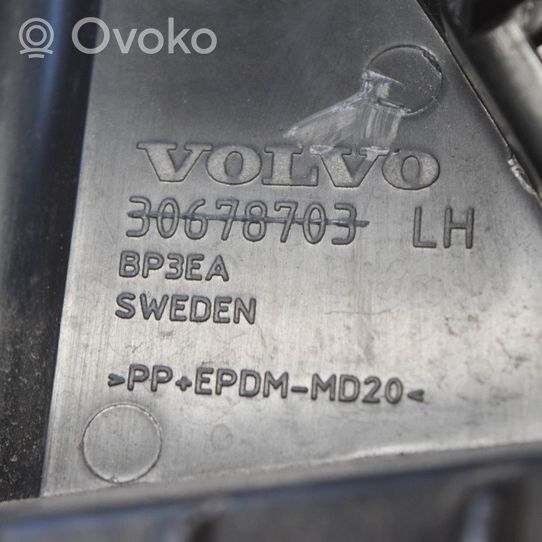 Volvo XC70 Mocowanie narożnika zderzaka tylnego 31265323